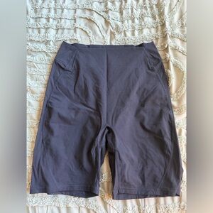 Buffbunny black shorts